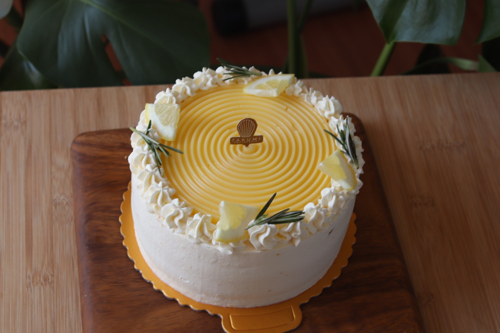Lemon Curd Chiffon Cake
